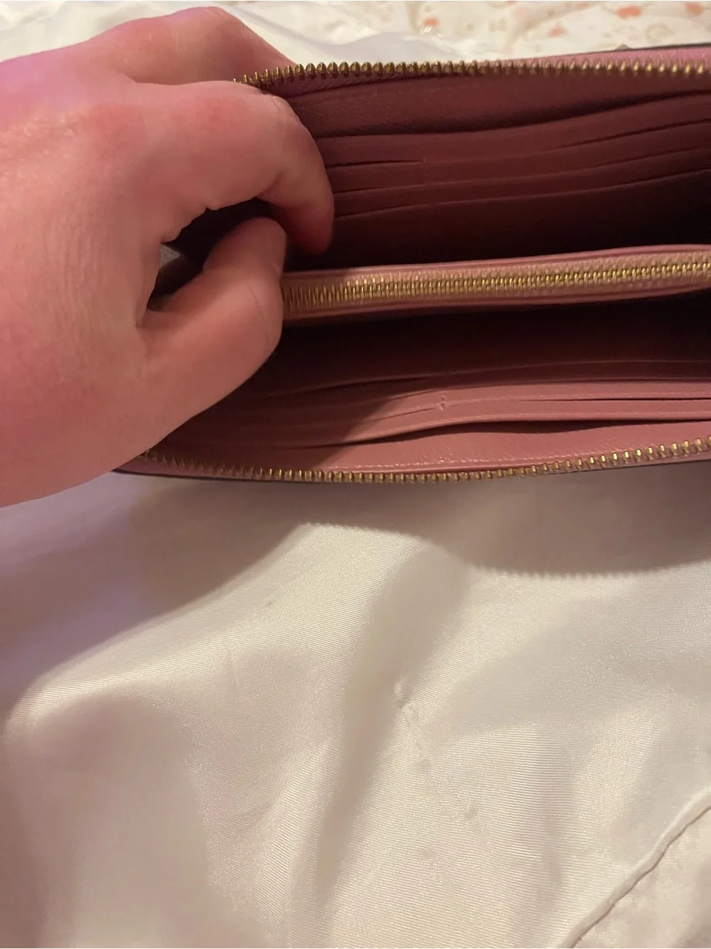 Coach Metallic Tulip Pink Long Zip Around Wallet 👛🌷💞👛🌷💞
